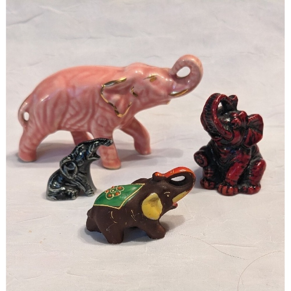 4 Elephants Figurines Trunk Up Moriage Ceramic Japan Resin Pink Gold Vtg Trinket - Picture 14 of 16